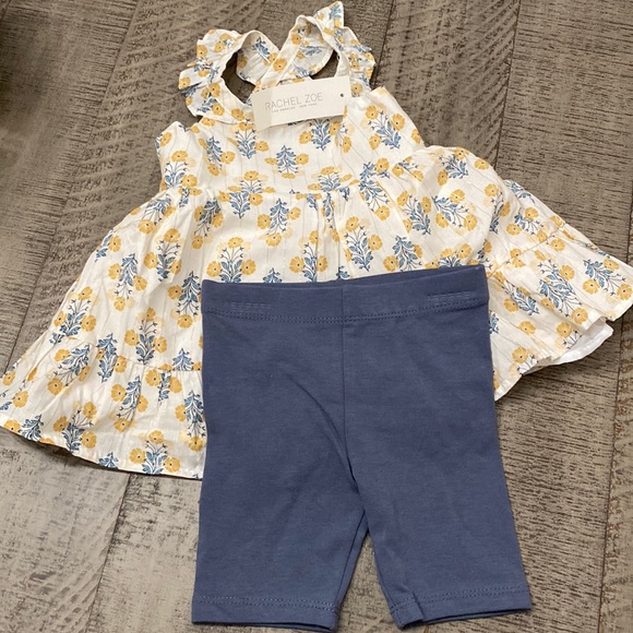 Rachel Zoe Other - Rachel Zoe 2 piece set Floral Print Biker Shorts White Yellow Blue